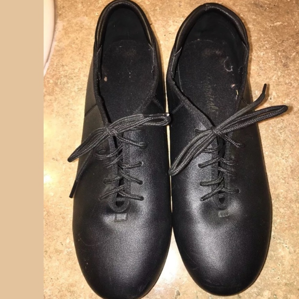 Theatrical women shoes black size 7